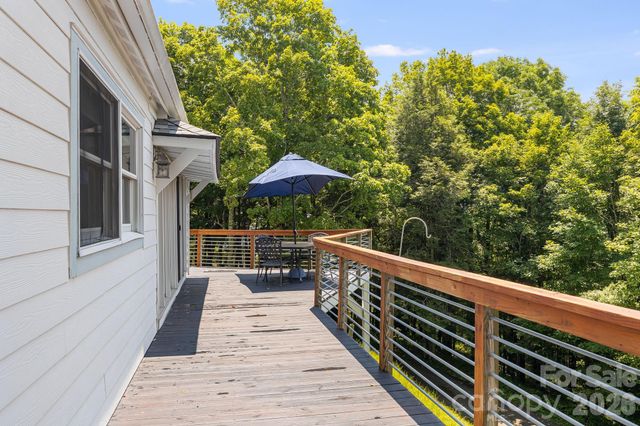 129 Finney Lane, Mars Hill, NC 28754
