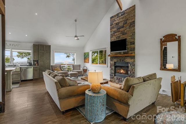 129 Finney Lane, Mars Hill, NC 28754