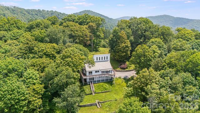 129 Finney Lane, Mars Hill, NC 28754