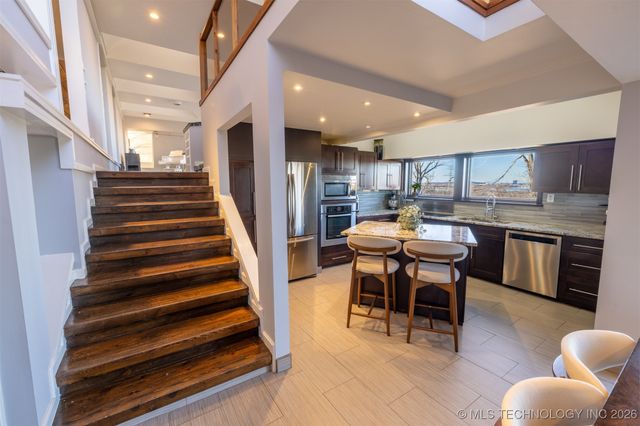 12425 S Gary Avenue, Jenks, OK 74037