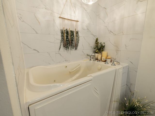 12425 S Gary Avenue, Jenks, OK 74037