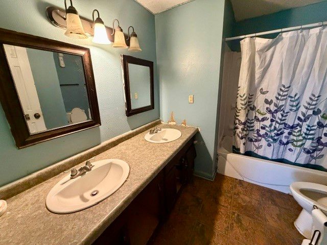 4045 3rd Street, Des Moines, IA 50313