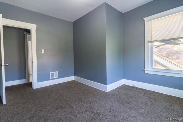 9375 Mendota Street, Detroit, MI 48204