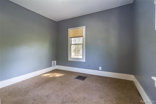 9375 Mendota Street, Detroit, MI 48204