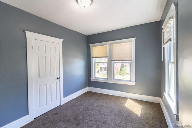 9375 Mendota Street, Detroit, MI 48204