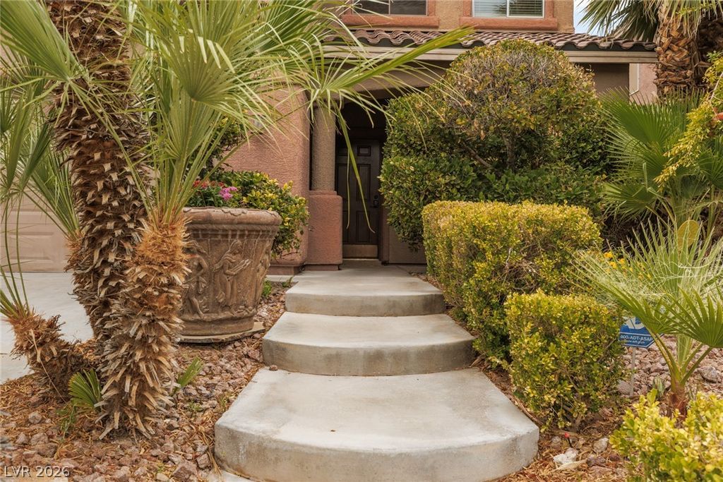 5917 Horsehair Blanket Drive, North Las Vegas, NV 89081 — photo 2
