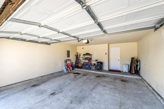 3203 Dale Ridge Trail, Houston, TX 77084