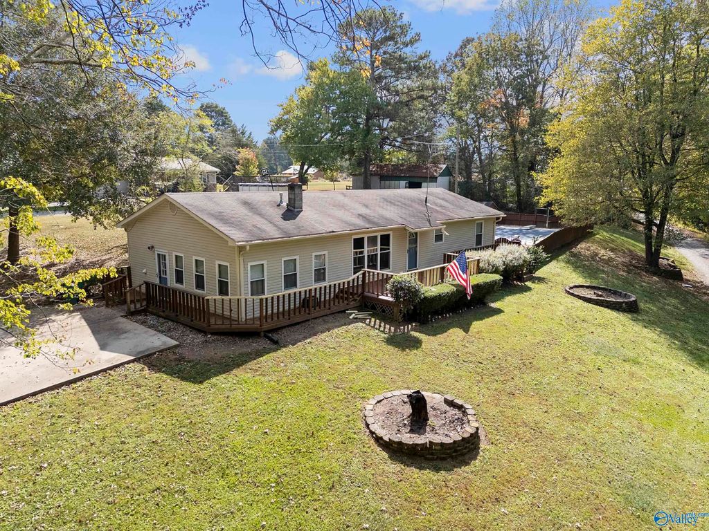 220 County Road 1401, Cullman, AL 35058