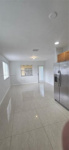 149 NW 17th Pl, Miami, FL 33125