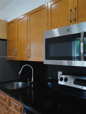 149 NW 17th Pl, Miami, FL 33125