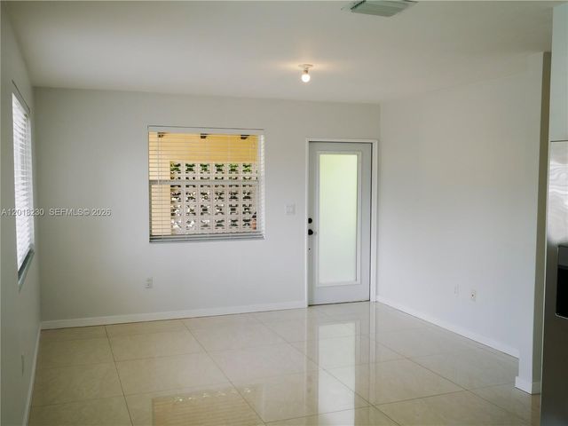 149 NW 17th Pl, Miami, FL 33125