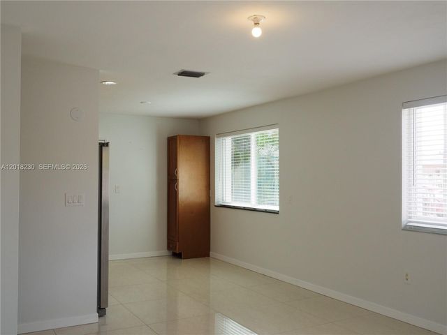 149 NW 17th Pl, Miami, FL 33125