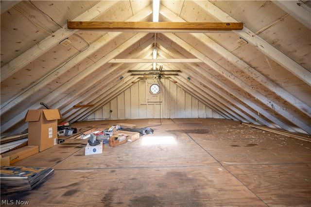 2101 Cherry Hill Avenue, Youngstown, OH 44509