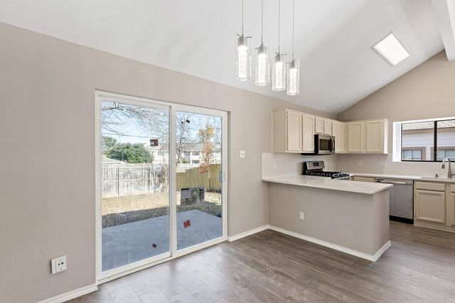 816 Clearwater TRL, Round Rock, TX 78664