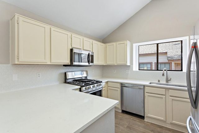 816 Clearwater TRL, Round Rock, TX 78664