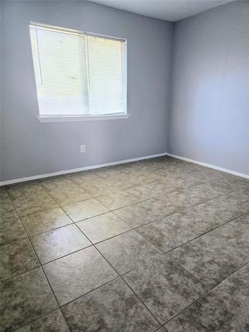 6515 Bazel Brook Drive, Houston, TX 77489
