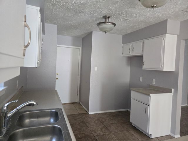 6515 Bazel Brook Drive, Houston, TX 77489