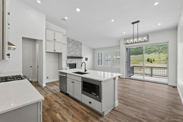 11841 Canyon Avenue, Littleton, CO 80127
