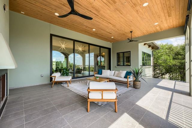 8132 Magnolia Ridge CV, Austin, TX 78738