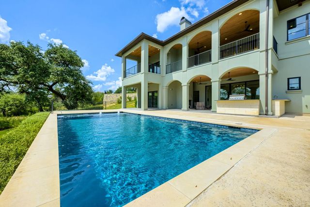 8132 Magnolia Ridge CV, Austin, TX 78738