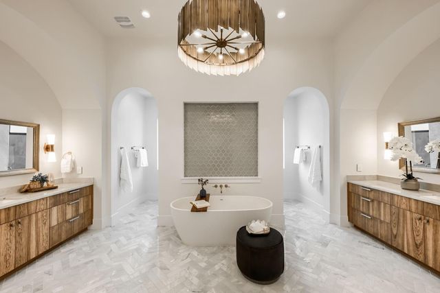 8132 Magnolia Ridge CV, Austin, TX 78738