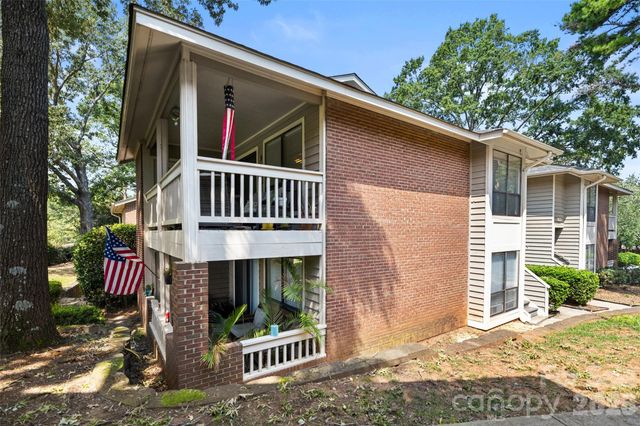 7912 Greenside Court, Charlotte, NC 28277