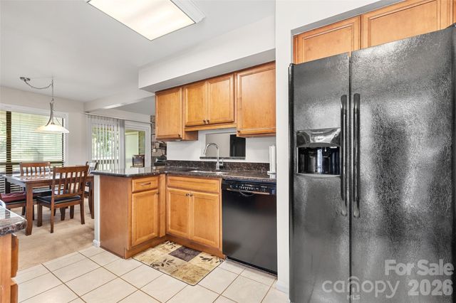 7912 Greenside Court, Charlotte, NC 28277