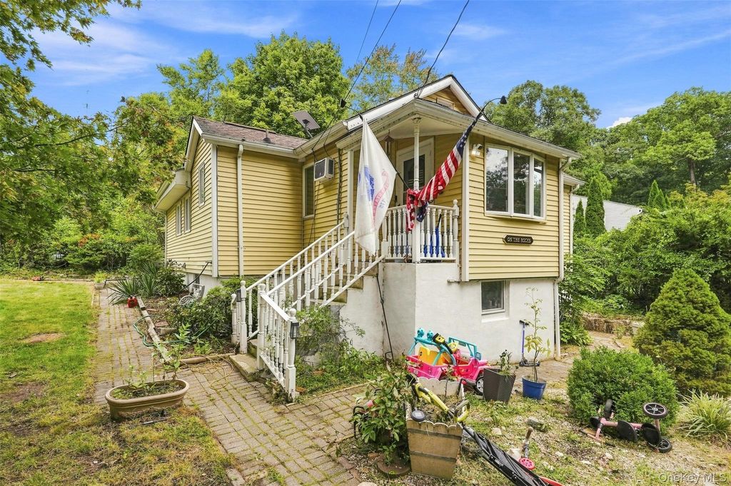 169 Walnut Road, Lake Peekskill, NY 10537 — photo 3