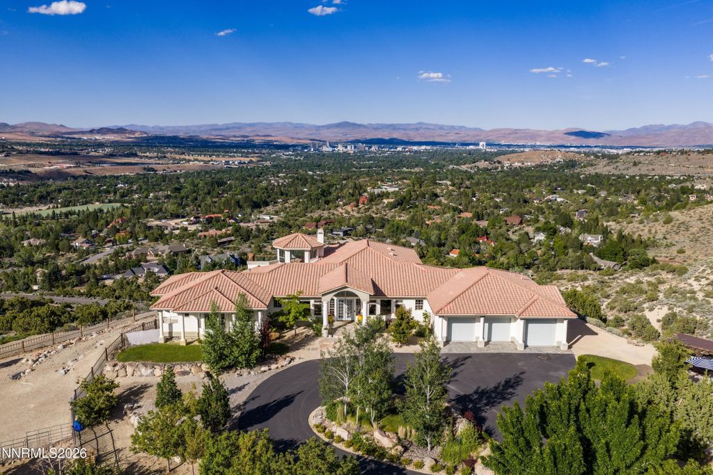 Image 100 of property listing at 70 Bear Mountain Place, Reno, NV 89519