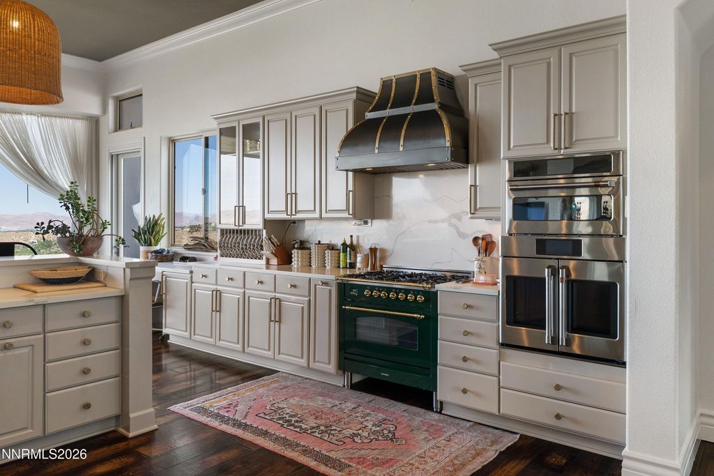 Image 15 of property listing at 70 Bear Mountain Place, Reno, NV 89519