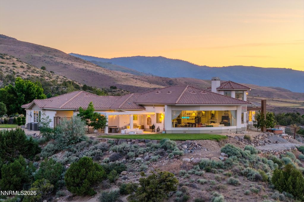 Image 2 of property listing at 70 Bear Mountain Place, Reno, NV 89519