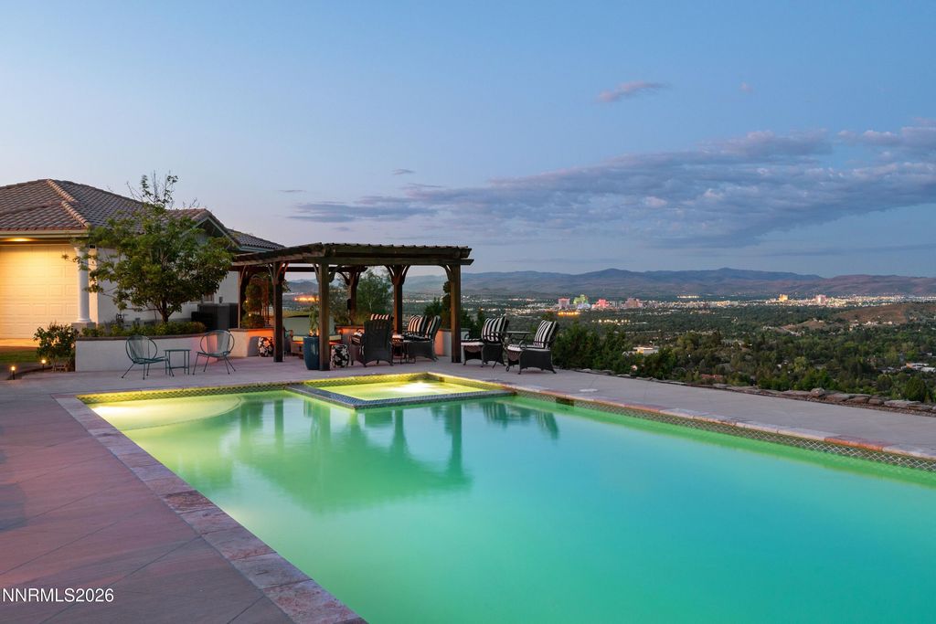 Image 3 of property listing at 70 Bear Mountain Place, Reno, NV 89519