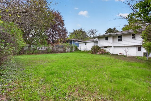 7070 Claude Avenue, Inver Grove Heights, MN 55076