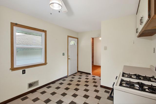 7070 Claude Avenue, Inver Grove Heights, MN 55076