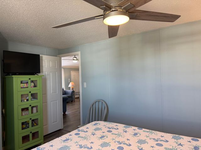 211 Dixon Dr., Surfside Beach, SC 29575