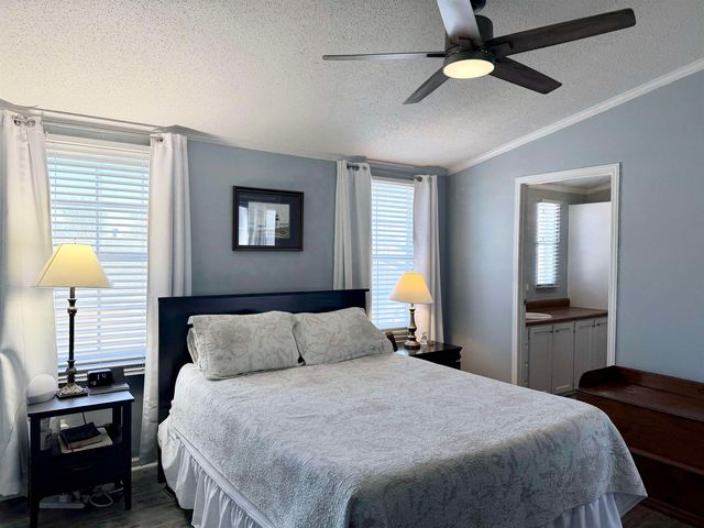 211 Dixon Dr., Surfside Beach, SC 29575