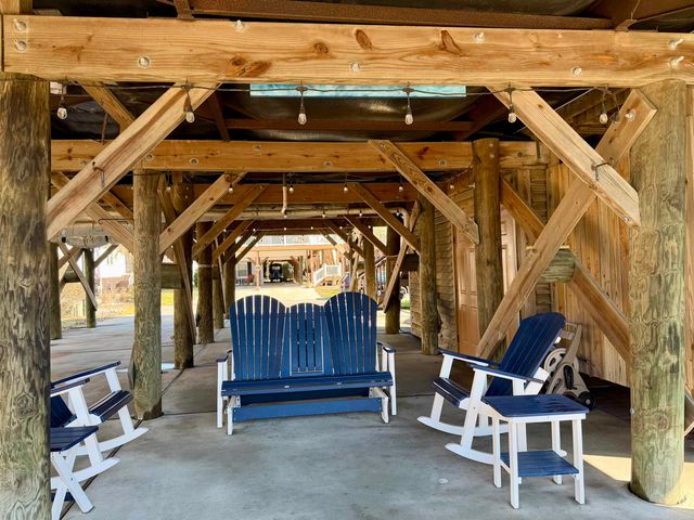 211 Dixon Dr., Surfside Beach, SC 29575