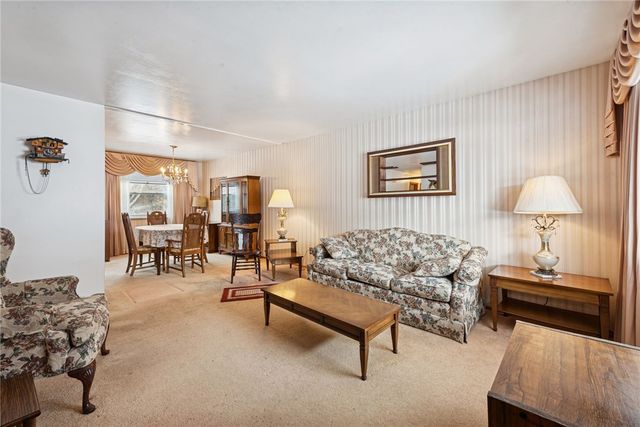 44 Mark Dr, Salem Twp, PA 15626