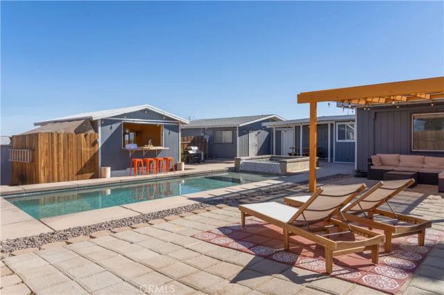 55780 Tracy Boulevard, Yucca Valley, CA 92284