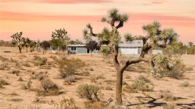 55780 Tracy Boulevard, Yucca Valley, CA 92284