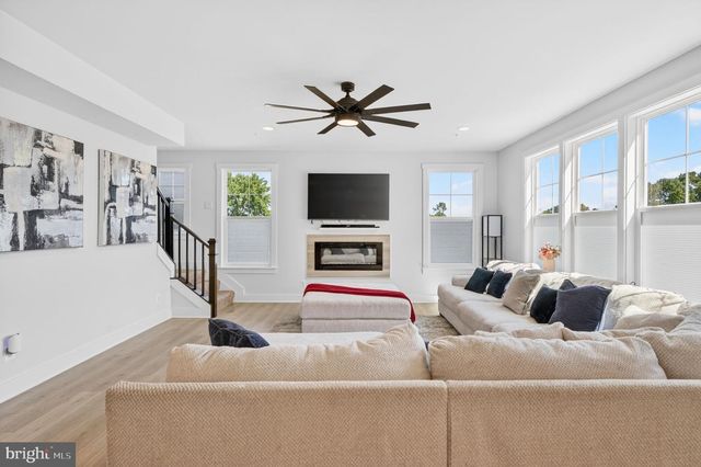 30 RANGE RD, North East, MD 21901