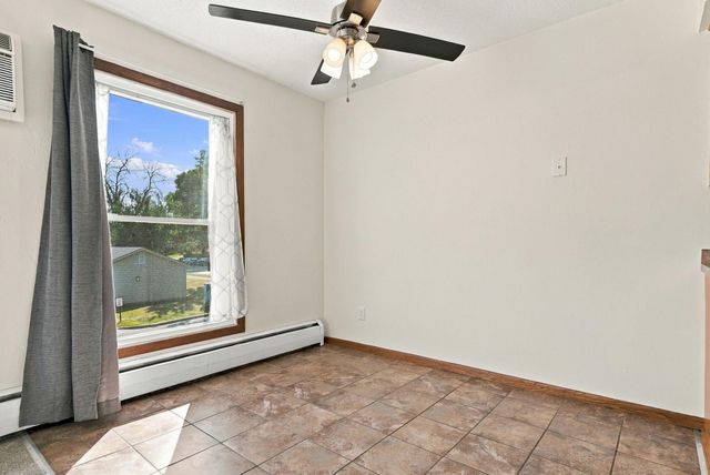 819 11th Avenue S 7, Hopkins, MN 55343
