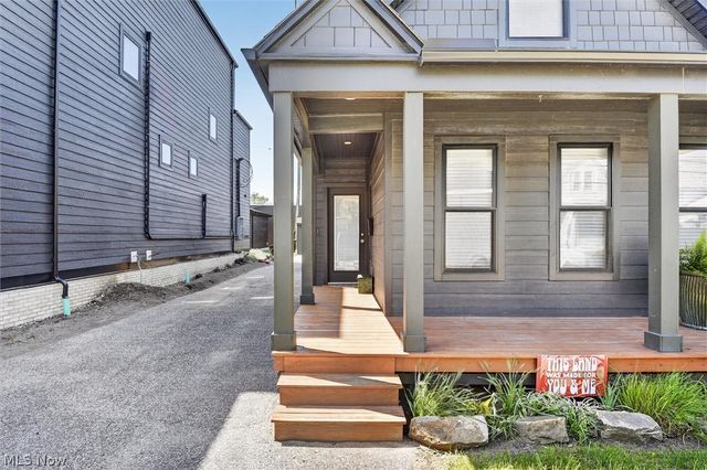 1344 W 78th Street, Cleveland, OH 44102