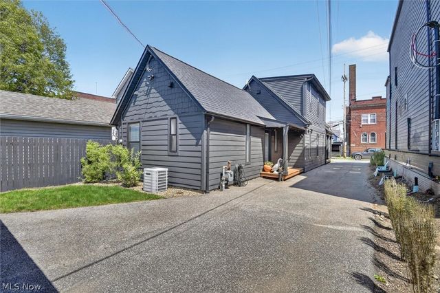 1344 W 78th Street, Cleveland, OH 44102