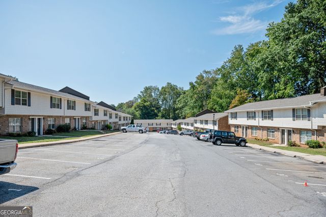 31 Villa Court SE, Smyrna, GA 30080