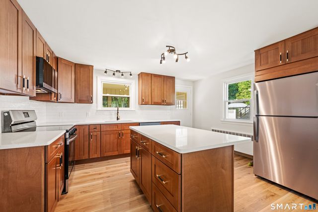 24 Pentlow Avenue, New Britain, CT 06053