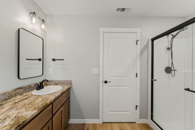 2804 SW Eastwood Lane, Grants Pass, OR 97527