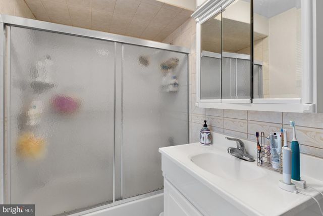 2229 ST ALBANS ST, Philadelphia, PA 19146