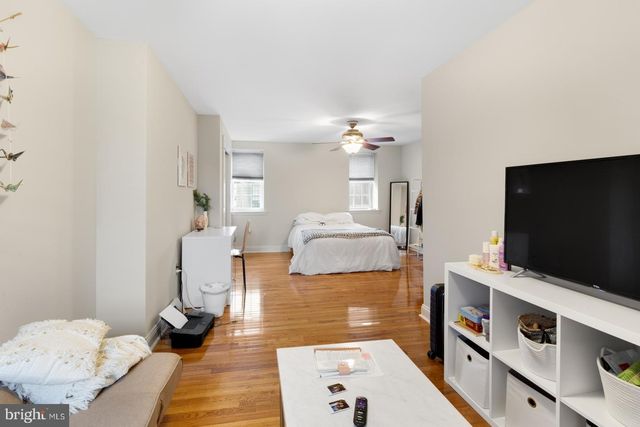 2229 ST ALBANS ST, Philadelphia, PA 19146