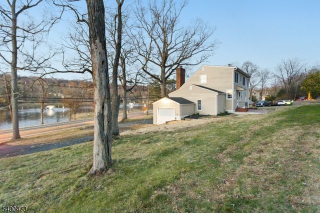 83 Mountain Blvd, Watchung Boro, NJ 07069